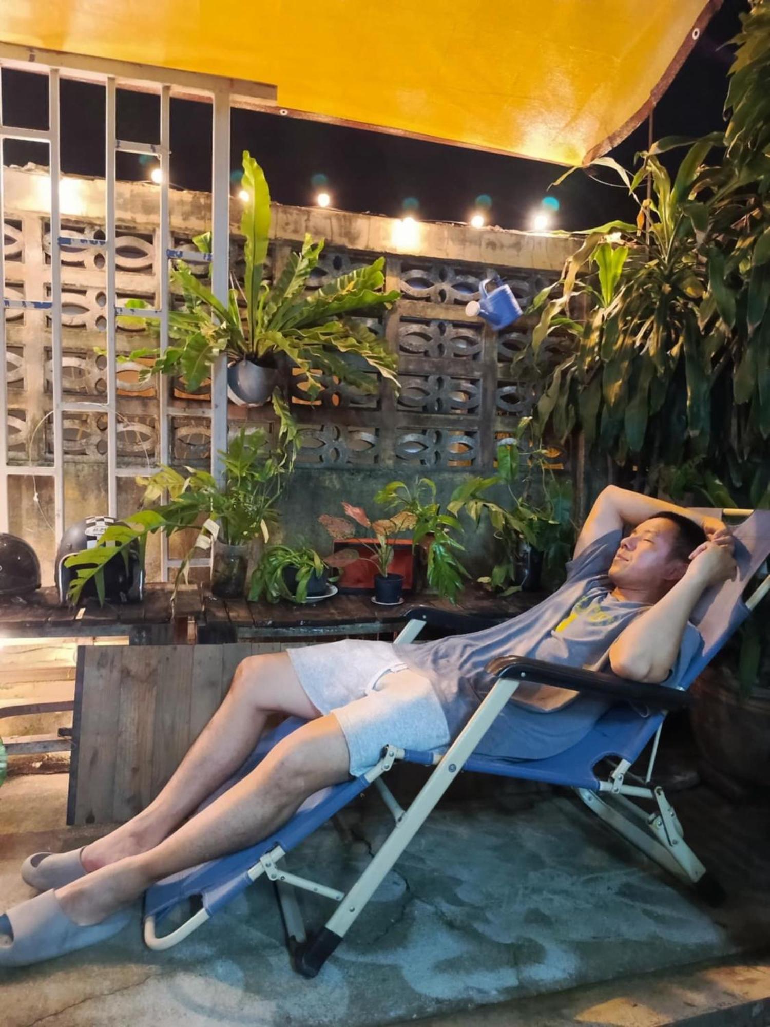 Hostelbed And Retreat Фитсанулок Екстериор снимка