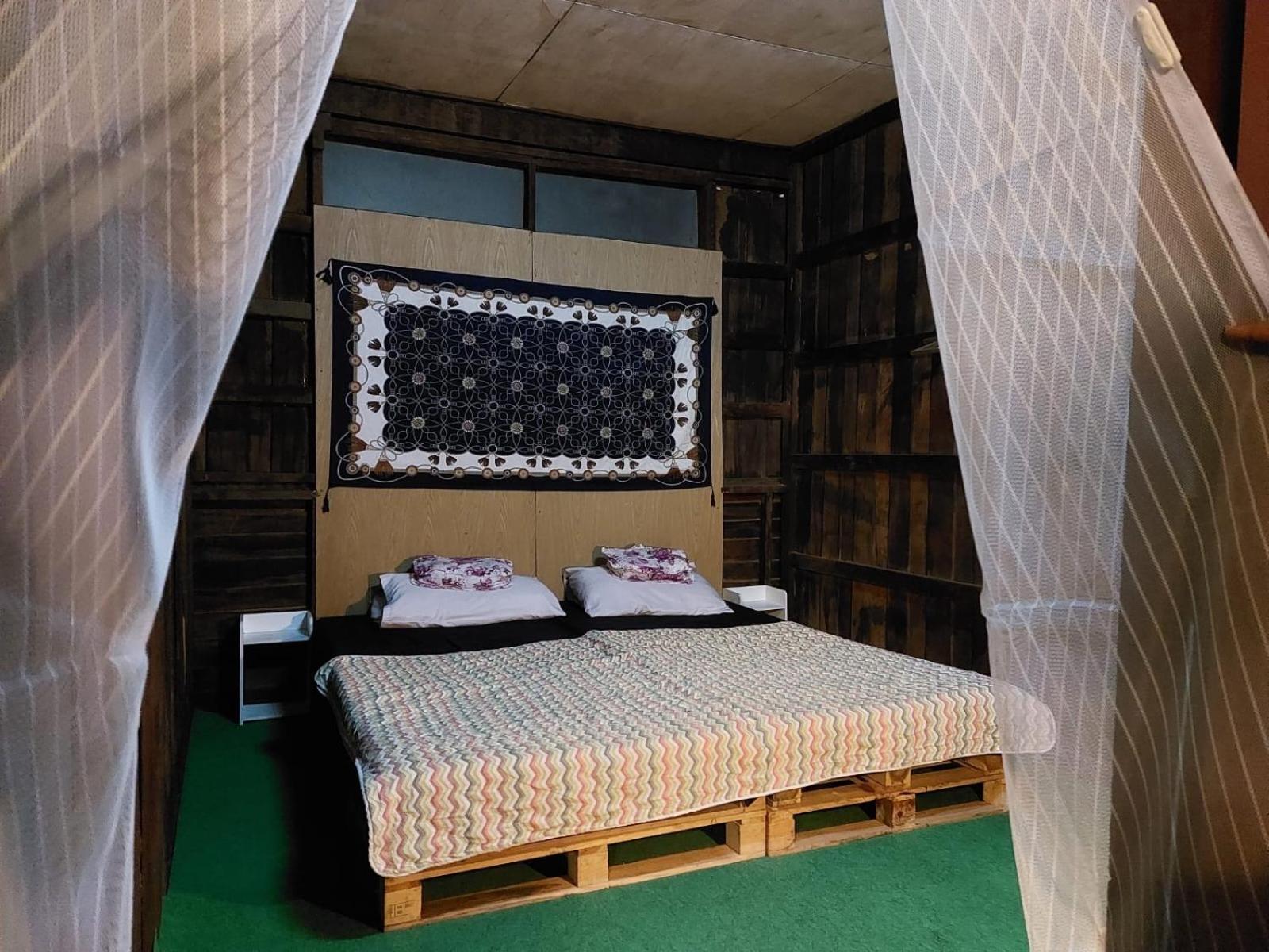 Hostelbed And Retreat Фитсанулок Екстериор снимка