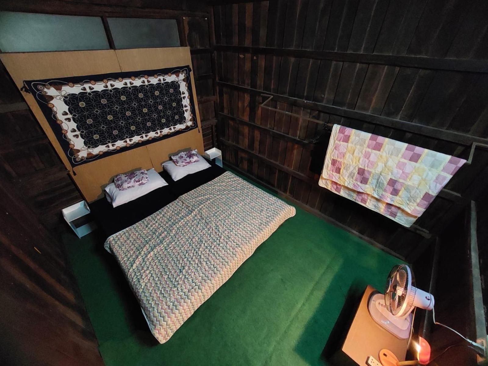 Hostelbed And Retreat Фитсанулок Екстериор снимка